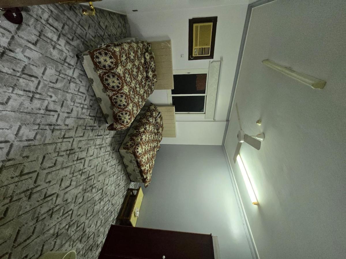 Fully Furnished 3 Apartment *