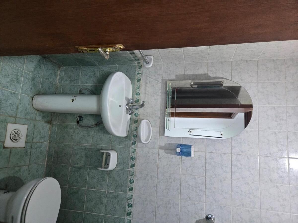 Fully Furnished 3 *