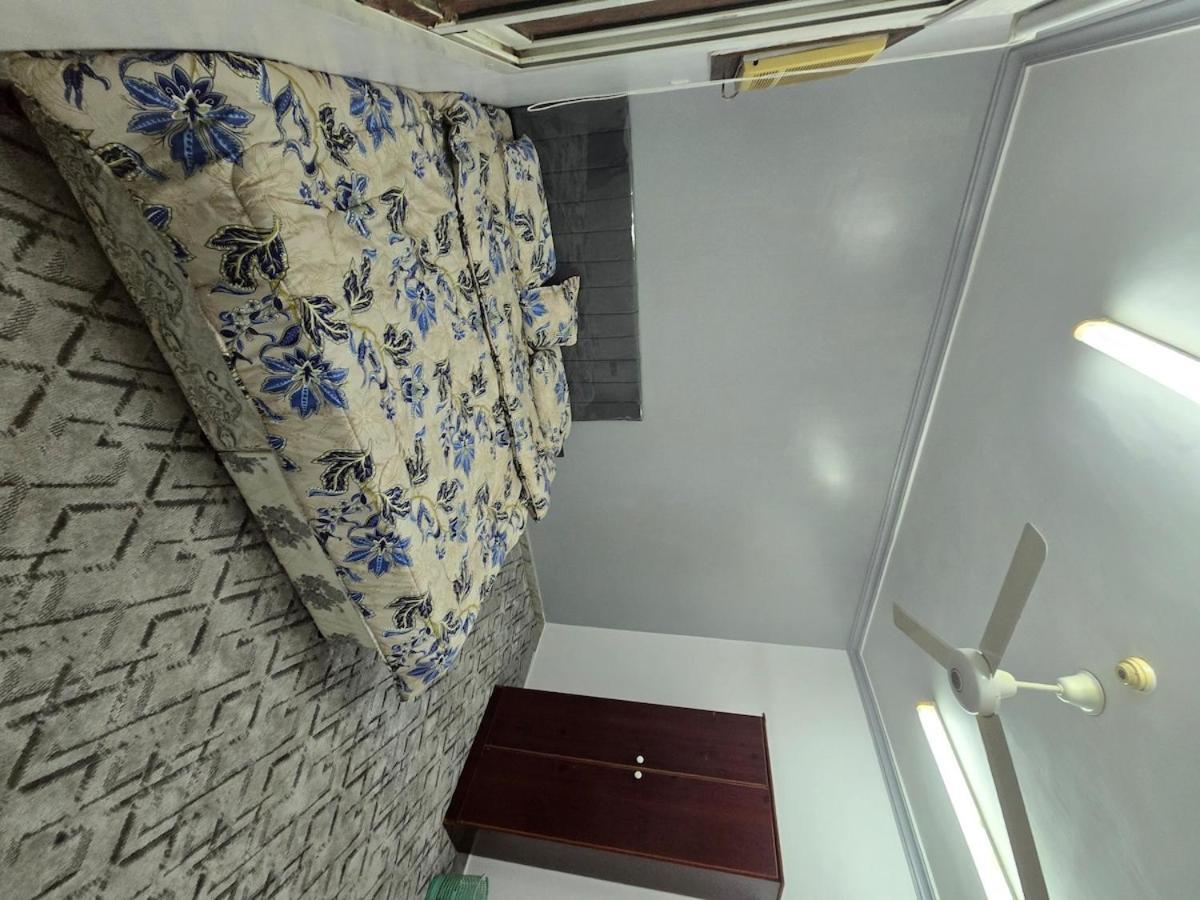 Apartment Fully Furnished 3